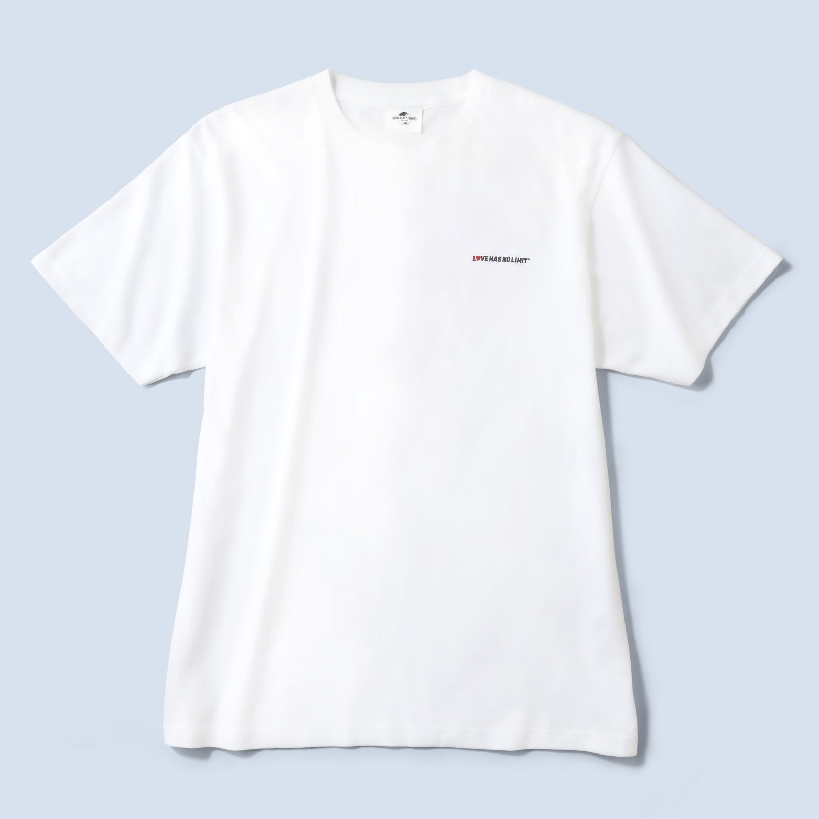 LOVE HAS NO LIMIT チャリティTシャツ／画像提供：ユニバーサル・スタジオ・ジャパン