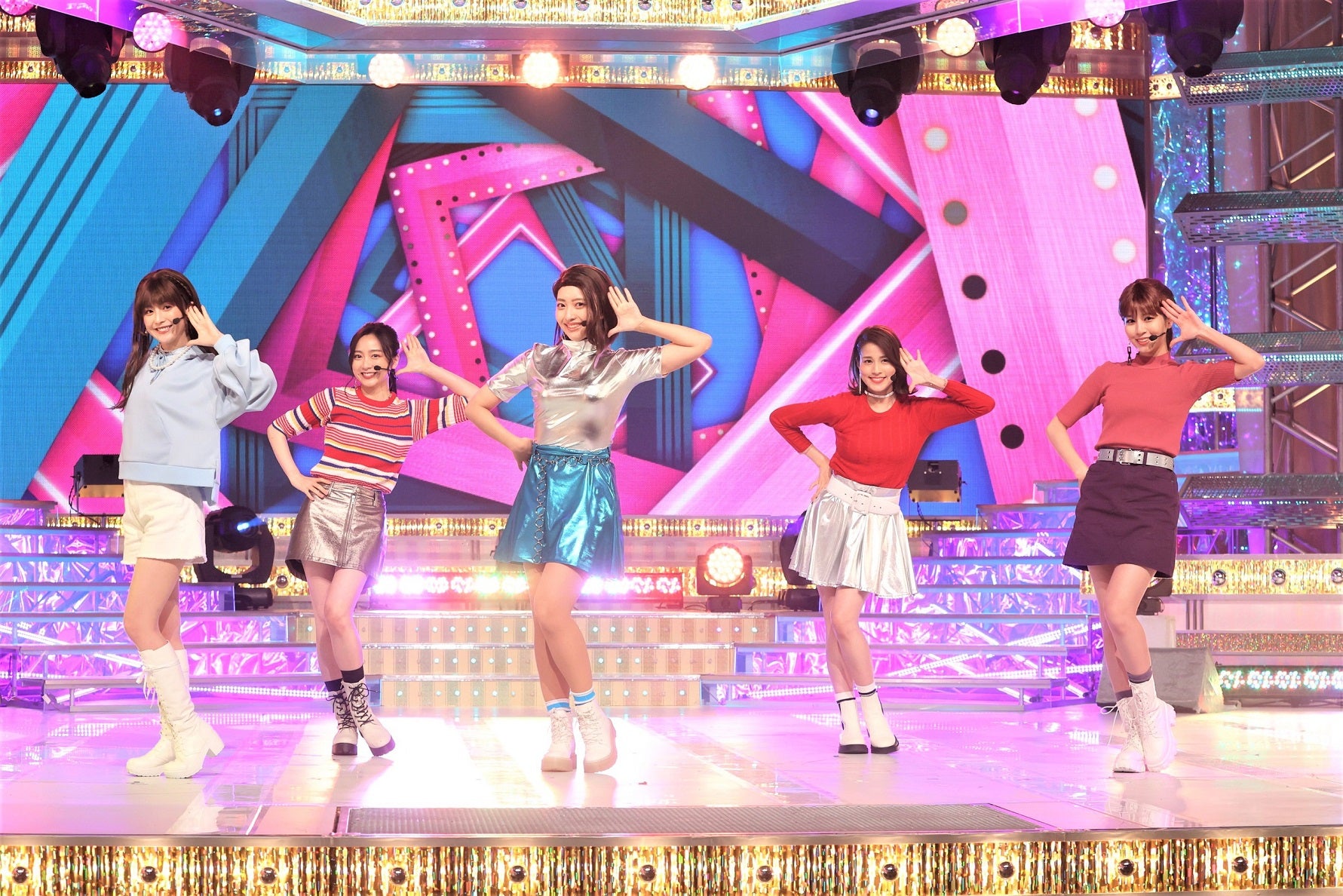 フジ永島優美アナら、NiziUのメドレーに挑戦　ものまねKing ＆ Princeも登場