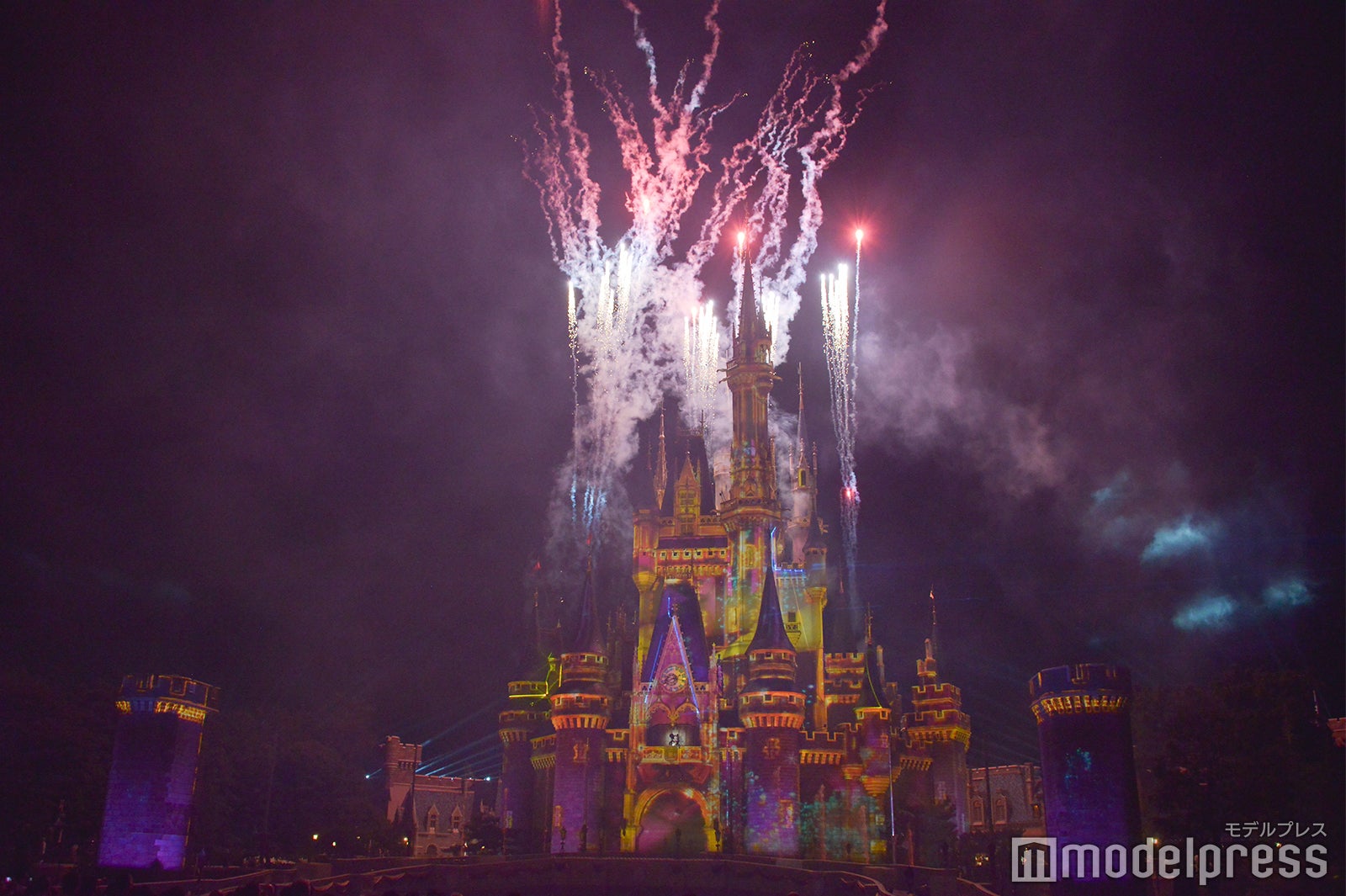 「Celebrate！Tokyo Disneyland」（C）モデルプレス（C）Disney