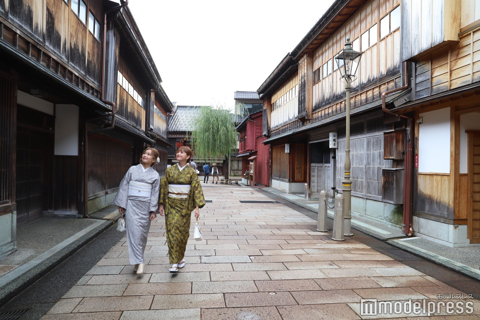 和装に着替えて「ひがし茶屋街」を散策（C）モデルプレス