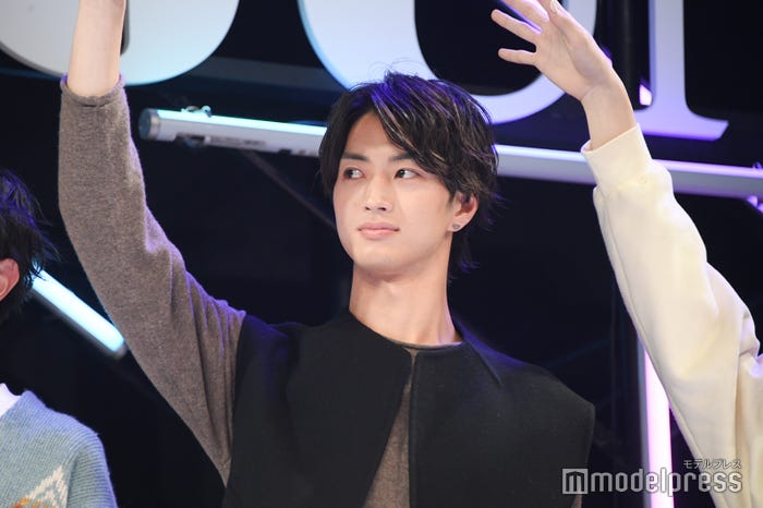 香取慎吾に質問した旭惟吹さん(C)モデルプレス