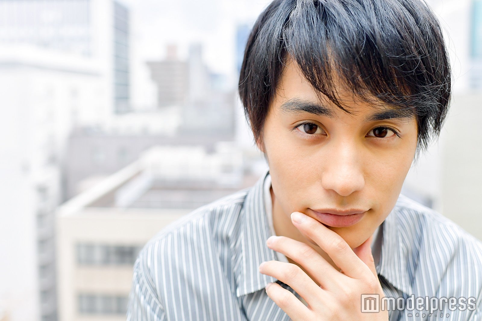 モデルプレスのインタビューに応じた中村蒼（C）モデルプレス