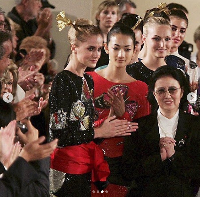 冨永愛、森英恵さんを追悼 過去にパリでのコレクションに出演