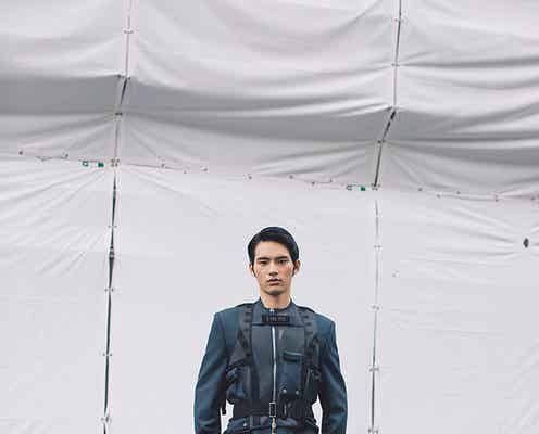 岡田健史、完璧プロポーションで登場 デビュー後の変化を語る