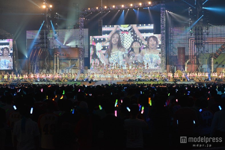 「AKB48 2013 真夏のドームツアー～まだまだ、やらなきゃいけないことがある～」東京ドーム公演2日目より