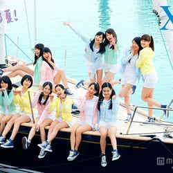 国民的美少女軍団・X21／新曲「恋する夏！」（6月25日発売）CD＋フォトブック盤ジャケット写真