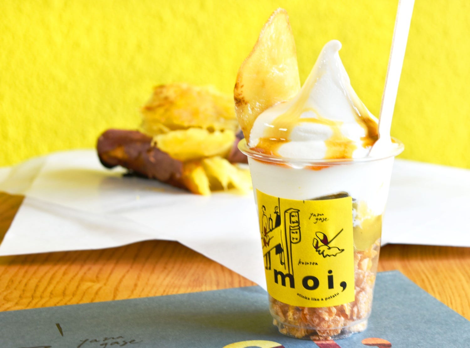 名古屋に芋スイーツ専門店「moi,(モーイ)」濃厚“壺焼き芋”のソフトやラテ