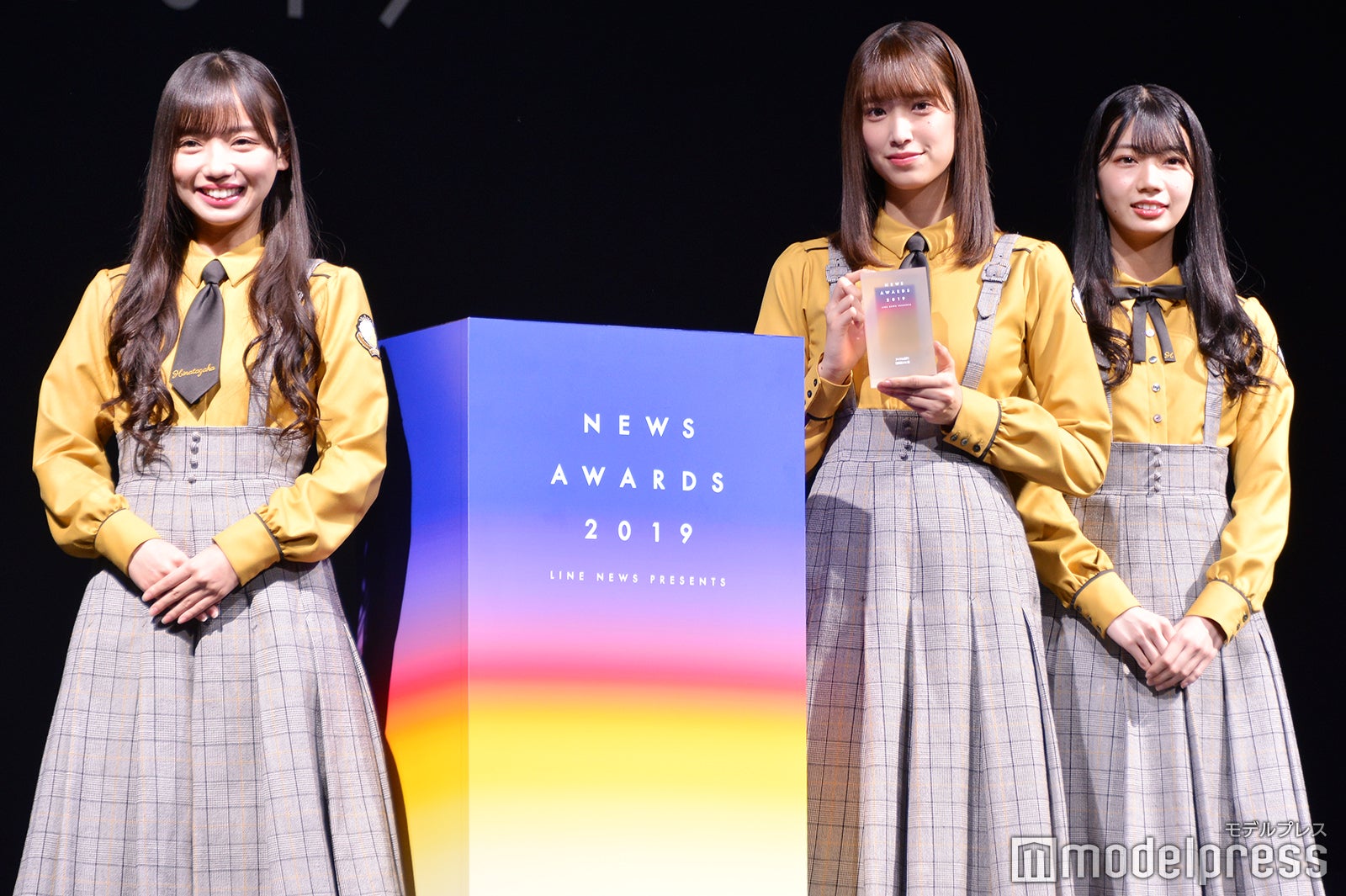 日向坂46（左から）齊藤京子、佐々木久美、高本彩花（C）モデルプレス