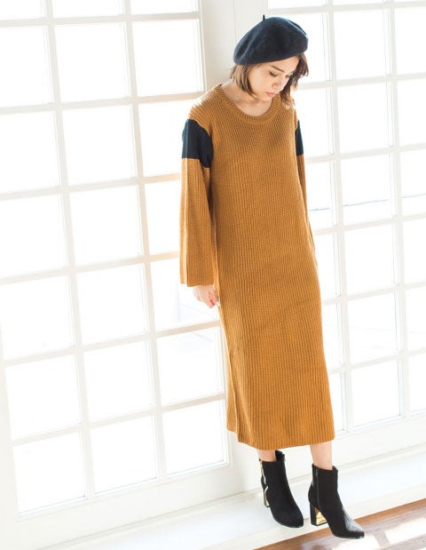 ラインニットマキシワンピース「Re:EDIT by GALSTAR」2,798円（税込）／画像提供：Re:EDIT by GALSTAR