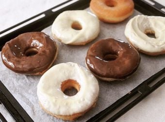 自家製酵母を使った「イーストドーナツ」2