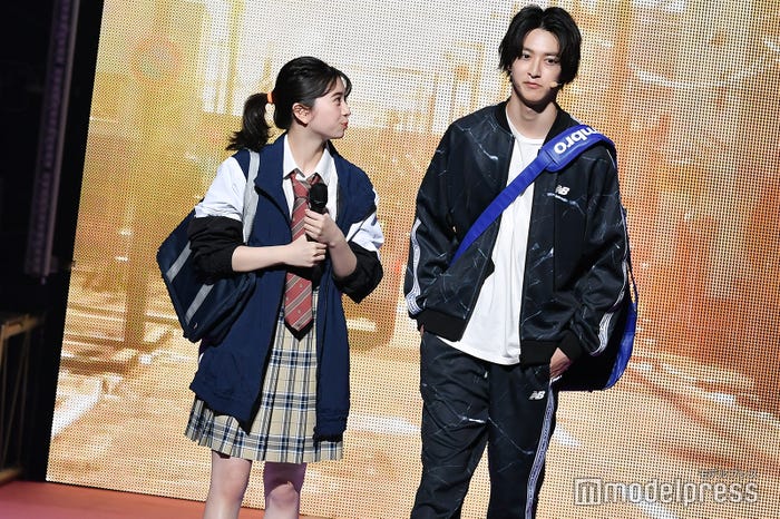 桜田ひより、伊藤あさひ(C)モデルプレス