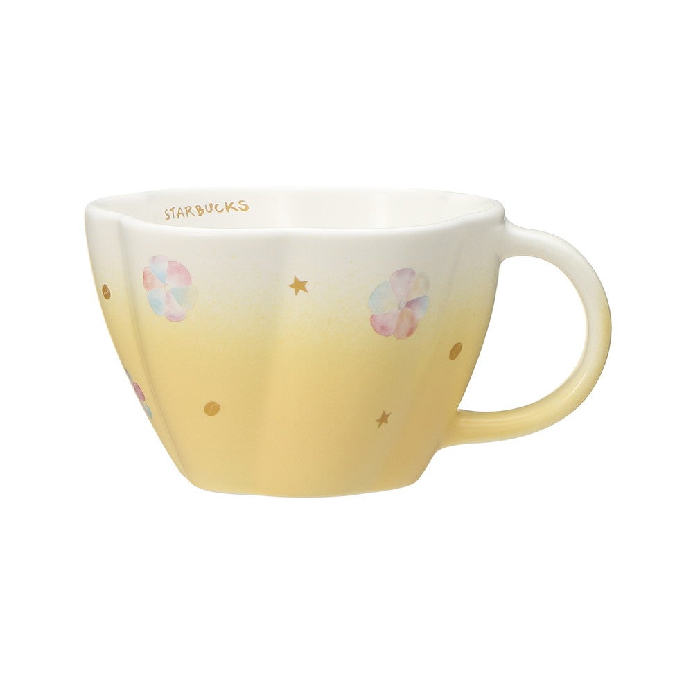 マグむつはなイエロー296ml ¥2,090／画像提供：スターバックス コーヒー ジャパン