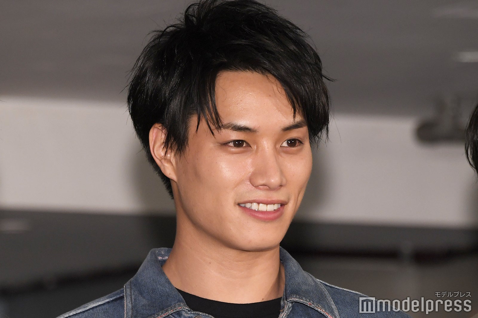 鈴木伸之 （C）モデルプレス