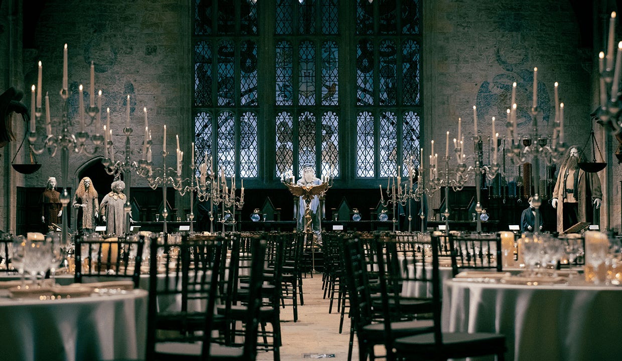 スタジオツアー東京、チケット完売の特別企画「ホグワーツディナー」クリスマス時期に再び開催