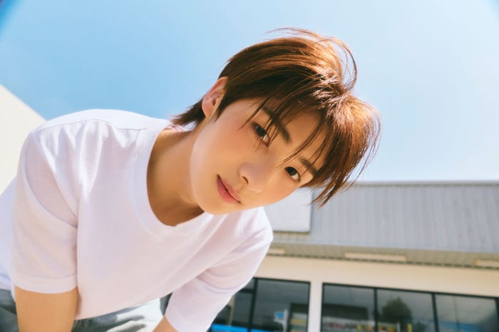 YOUNGJAE(ヨンジェ)/TWS(P)&(C) PLEDIS Entertainment