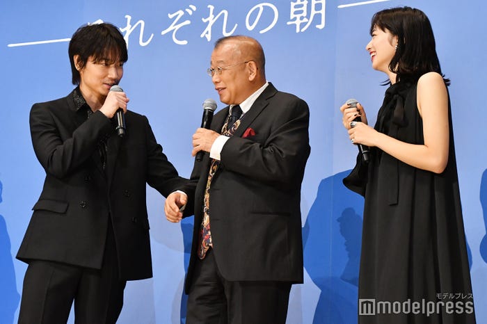 綾野剛、笑福亭鶴瓶、小松菜奈 (C)モデルプレス