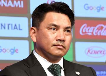 侍ジャパン井口監督 原点の最高峰ステージで始球式 U18日本代表壮行試合