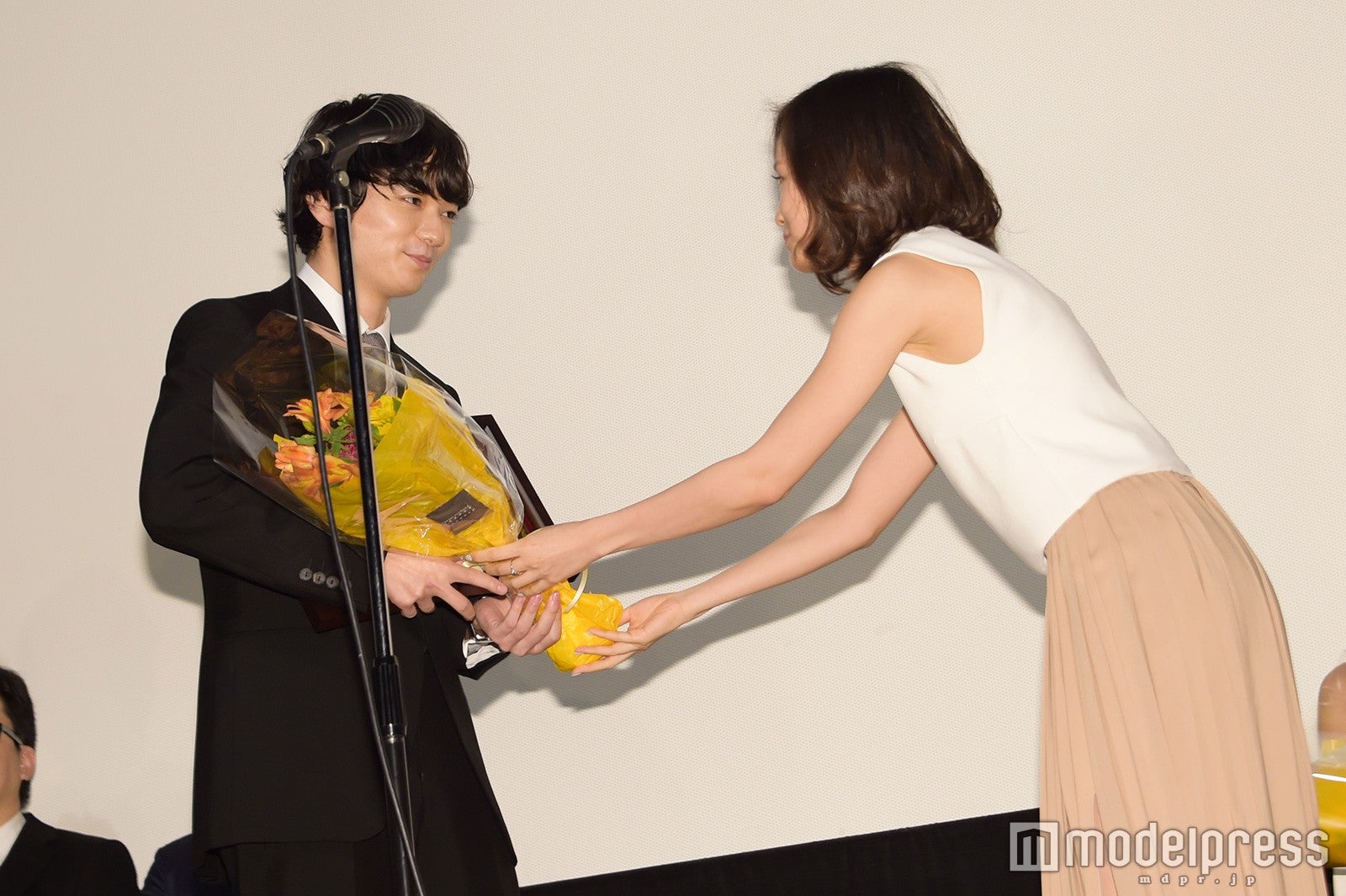 染谷将太、前田敦子（C）モデルプレス