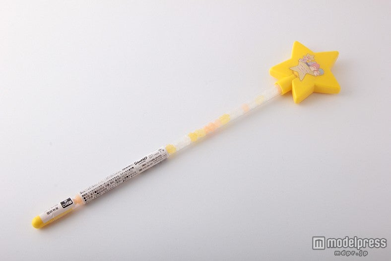 リトルツインスターズ☆ソラカラちゃんステッキ入金平糖 ¥432（C）TOKYO-SKYTREE（C）1976，2015 SANRIO CO．，LTD．