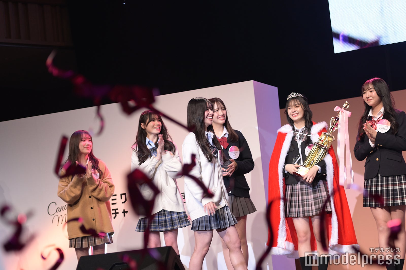 「女子高生ミスコン2023」授賞式の様子（C）モデルプレス