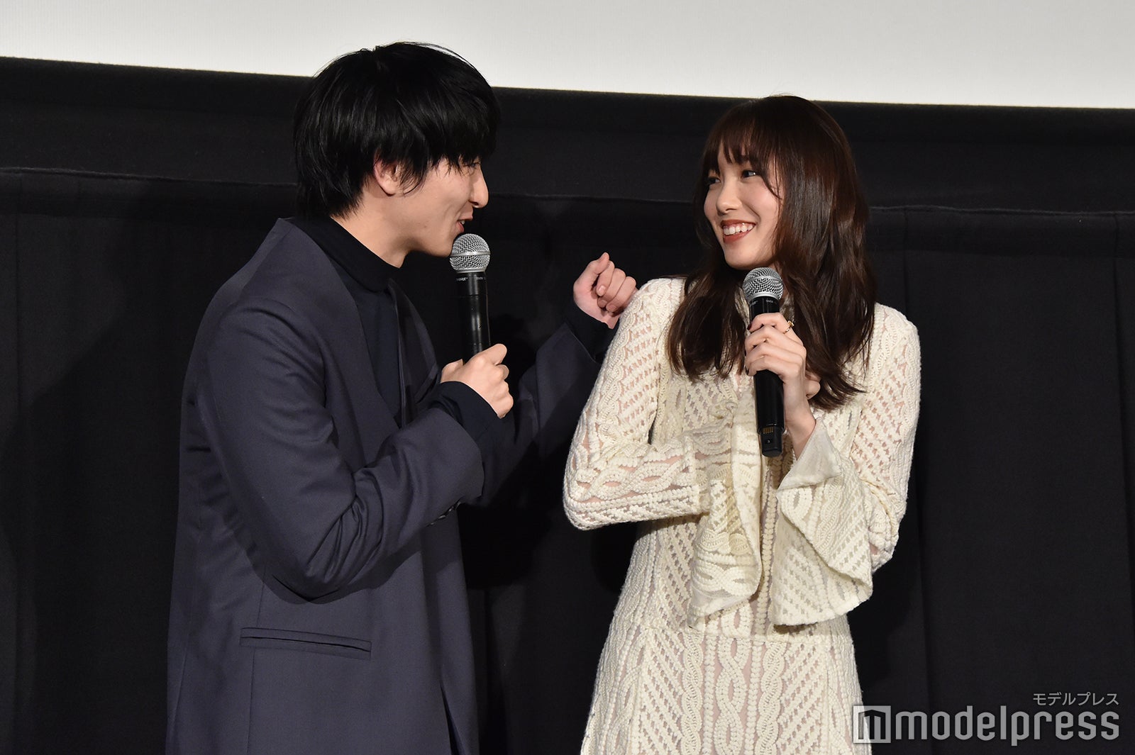 稲葉友、飯豊まりえ（C）モデルプレス