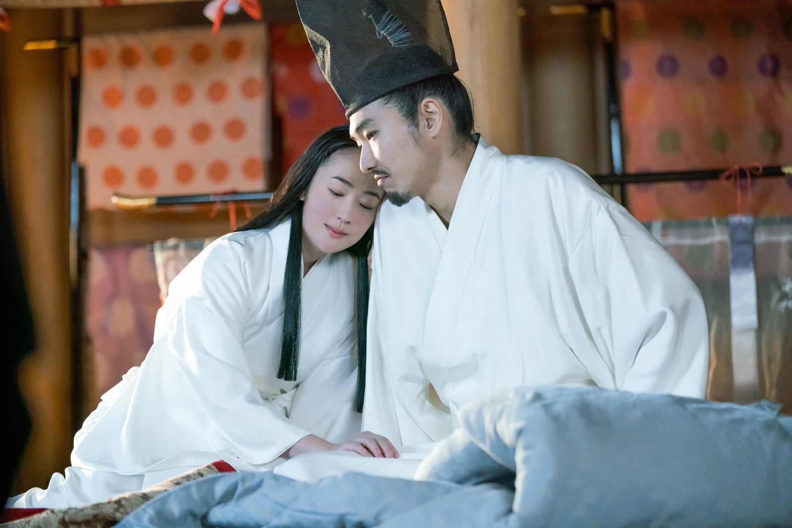 黒木華、柄本佑「光る君へ」第38話（C）NHK