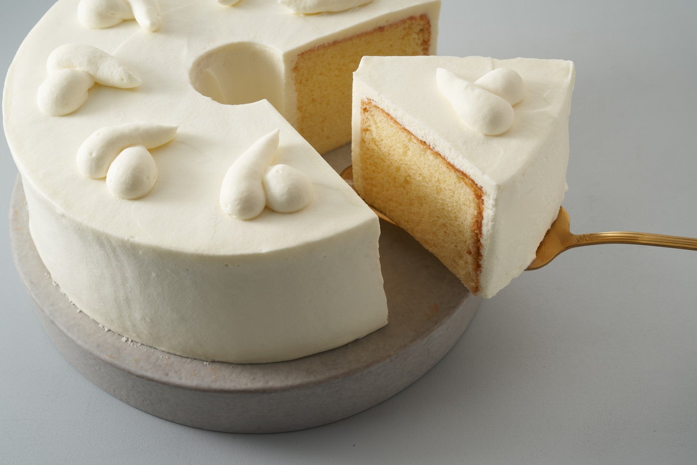 クリームシフォンケーキ¥440／画像提供：スターバックス コーヒー ジャパン