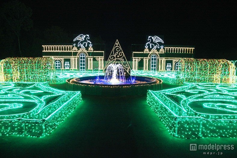 光のイングリッシュガーデン／画像提供：富士急行