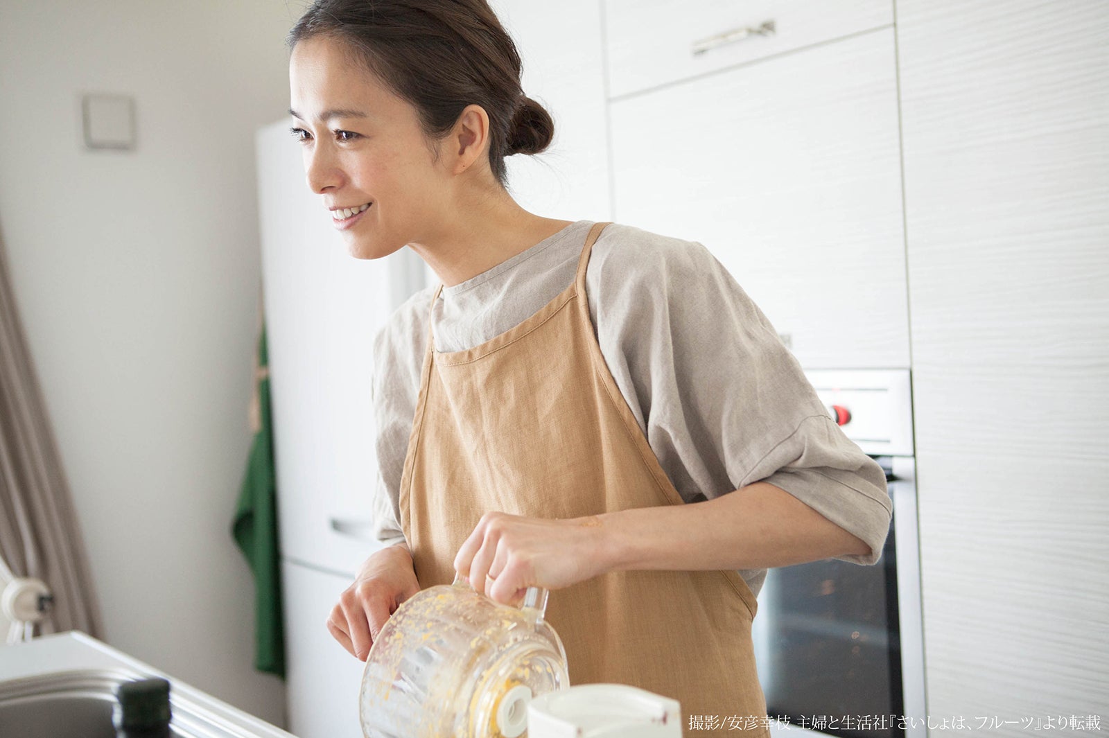 AYUMI／『さいしょは、フルーツ』より（画像提供：所属事務所）