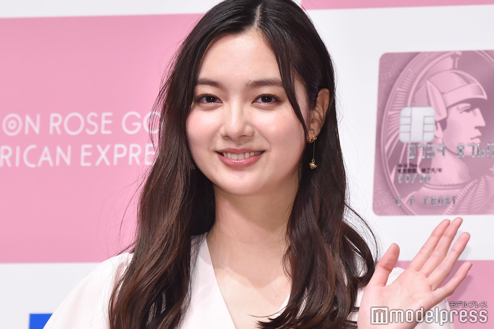 新川優愛（C）モデルプレス