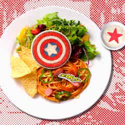 『キャプテン・アメリカ』アメリカン☆トマトパスタ 1,799円(C)2020 MARVEL