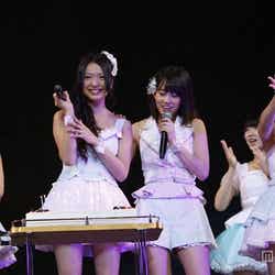 26thシングル「真夏のSounds good !」全国握手会イベントの様子(C)AKS