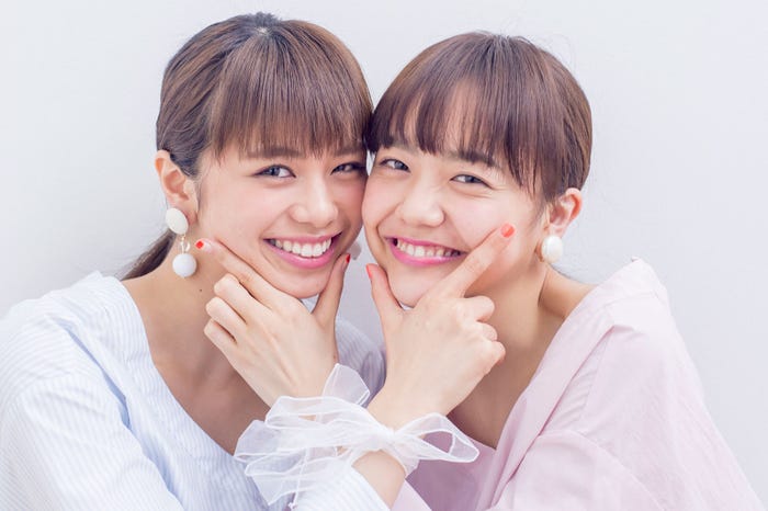 佐藤晴美、松井愛莉(画像提供:主婦の友社)