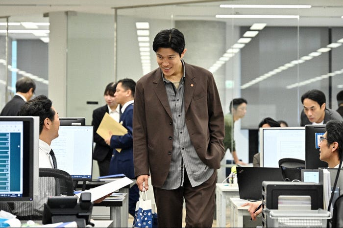 鈴木亮平「リブート」第1話(C)TBS