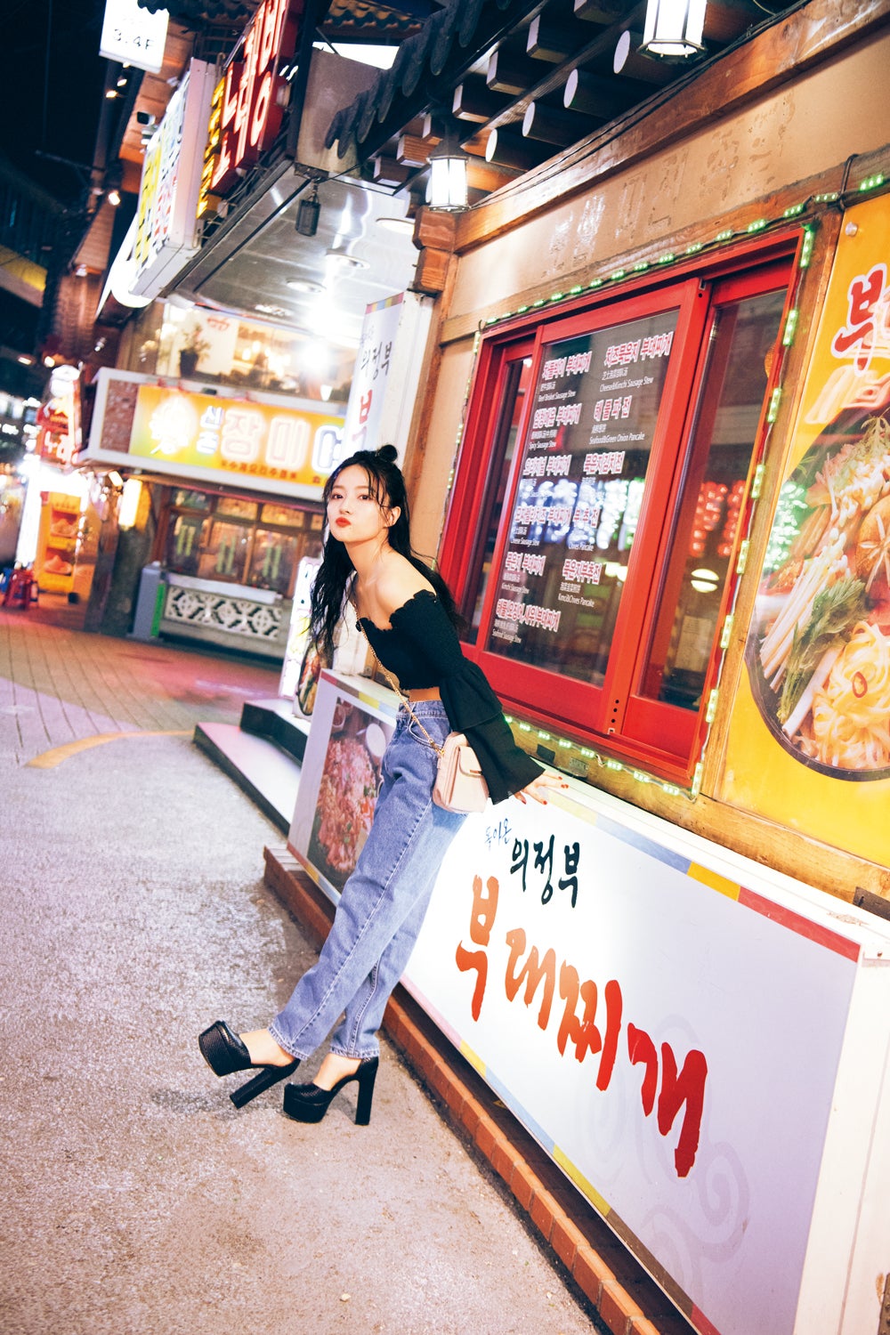 NMB48村瀬紗英ファースト写真集先行カット／撮影：熊木優