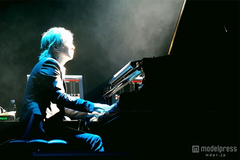 小室哲哉、ハプニング乗り越えコンサート完走　15年ぶり上海公演で沸かす