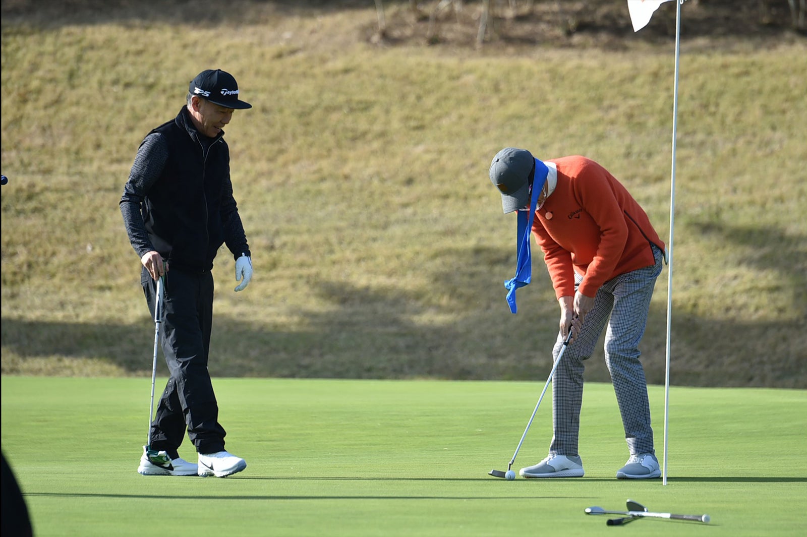 木梨憲武、石橋貴明（C）テレビ朝日