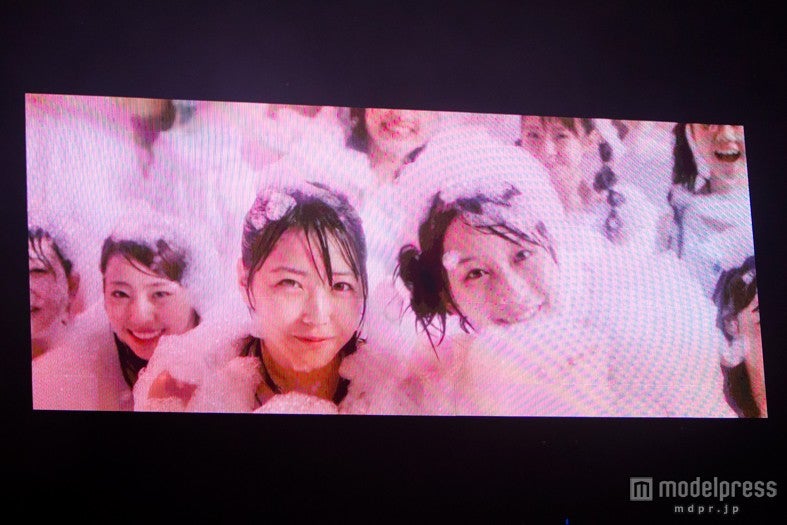 10thシングル「らしくない」MV