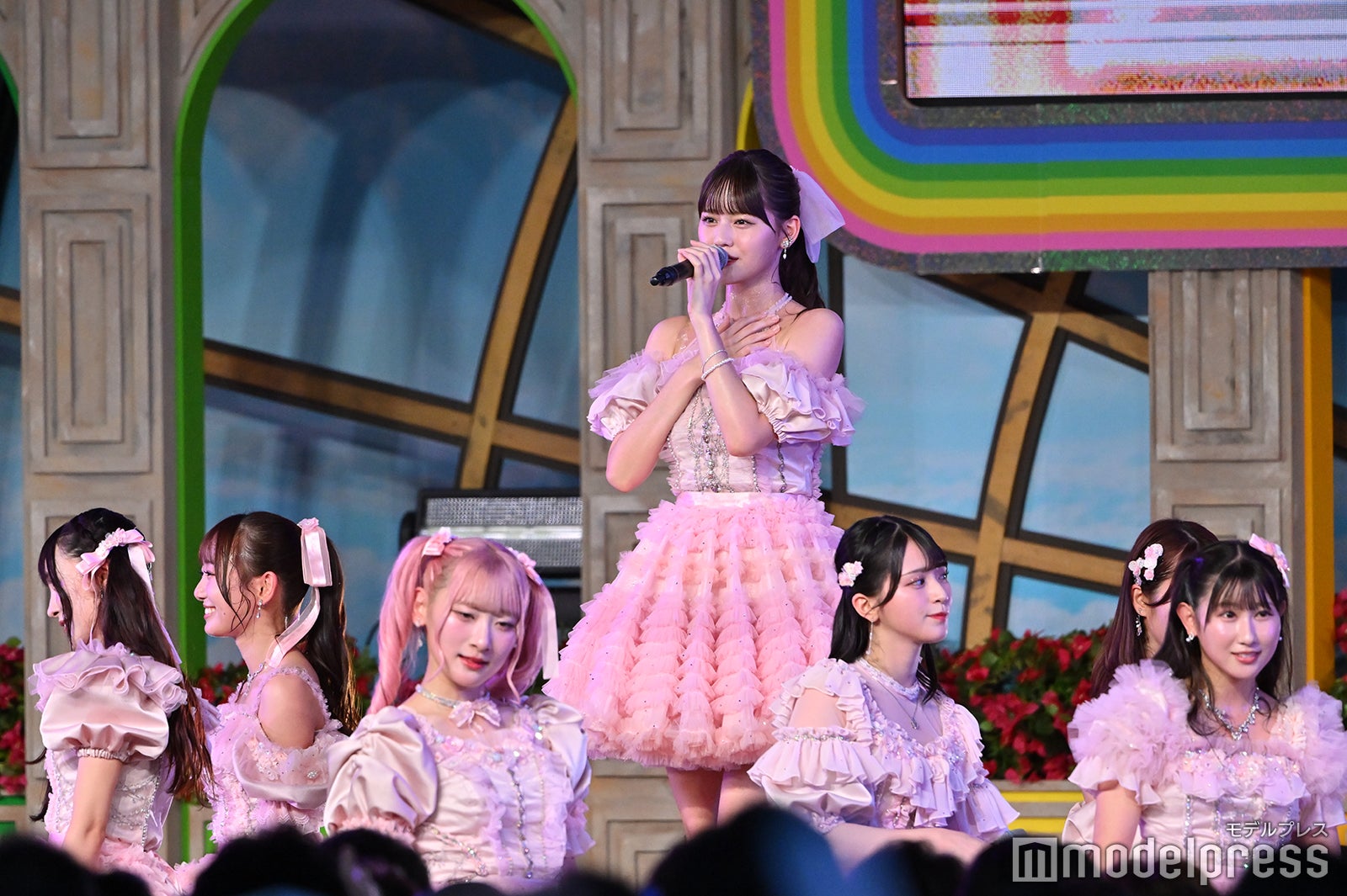 ＝LOVE（C）モデルプレス