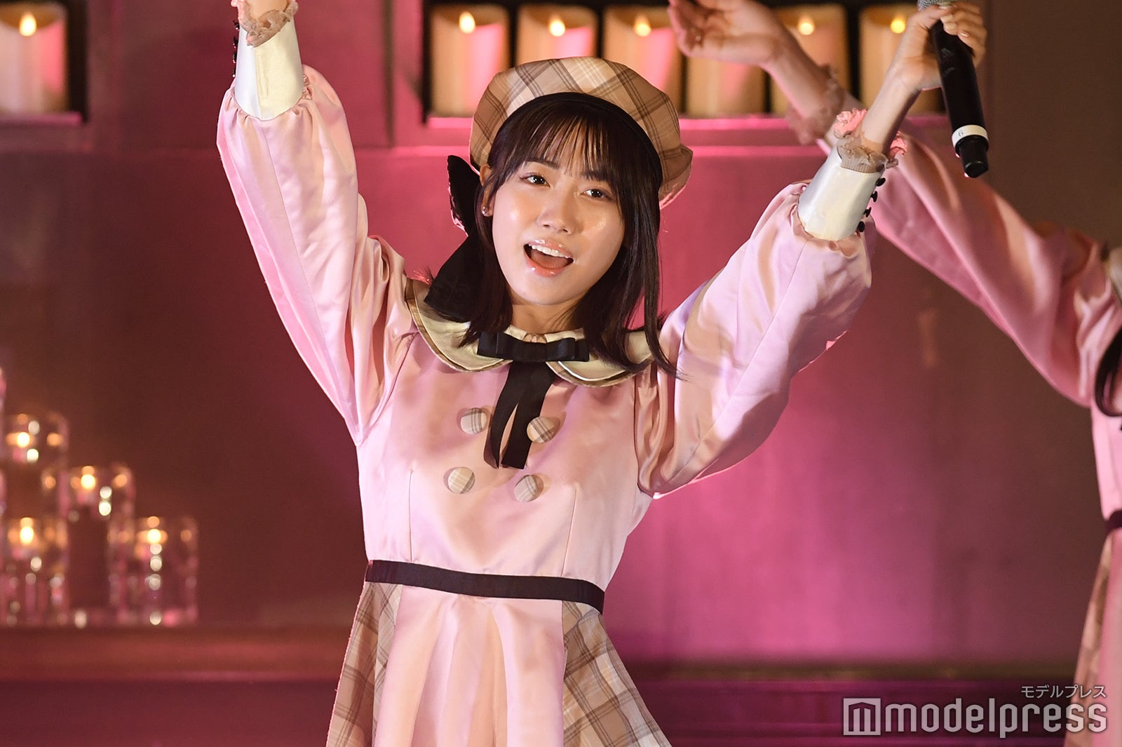 26時のマスカレイド「サツコレ」でアイドルオーラ全開にパフォーマンス＜札幌コレクション2021＞