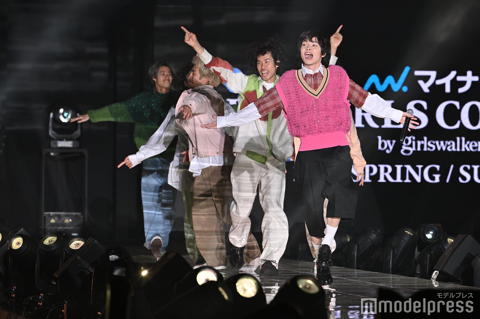 （C）モデルプレス