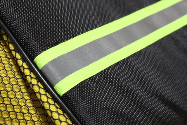 自転車フロントバッグ　リフレクター