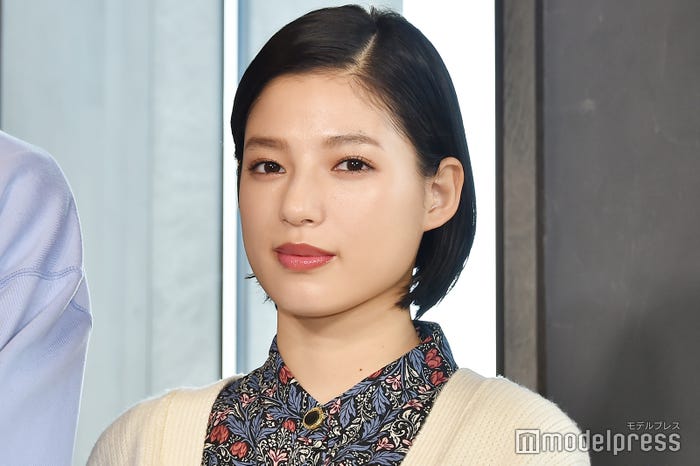 石井杏奈(C)モデルプレス