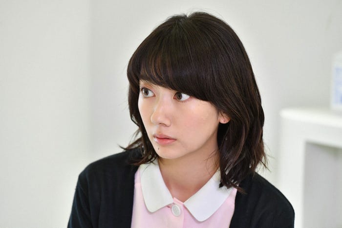 波瑠/「あなたのことはそれほど」第8話より(画像提供:TBS)