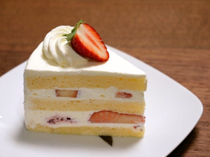 季節のショートケーキ(税込690円)