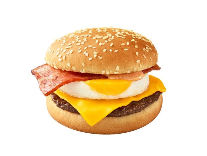 チーズ月見/画像提供:日本マクドナルド