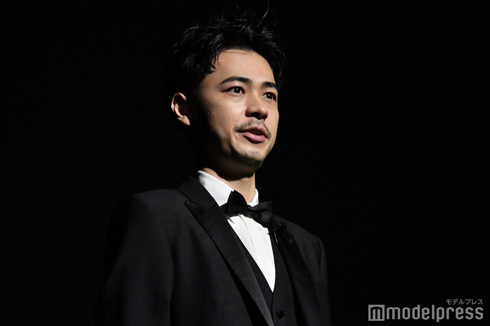 口上を披露する成田凌 （C）モデルプレス