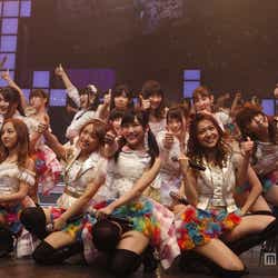 モデルプレス - AKB48ユニット祭り2013、一夜限りの豪華コラボが実現<セットリスト>