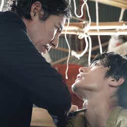 モデルプレス - 三浦春馬主演ドラマ「TWO WEEKS」第1章完結“極悪人”高嶋政伸は「恐ろしかったです」