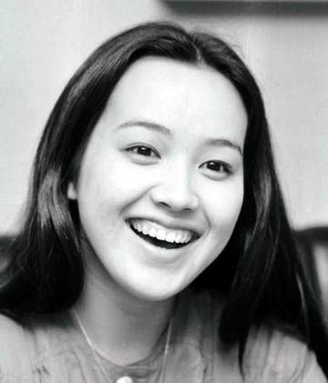 えっ66歳？！信じられん可愛さ♥「燃えろアタック」ヒロインが「母になった日」祝う 大人三つ編みにエルメス似合う
